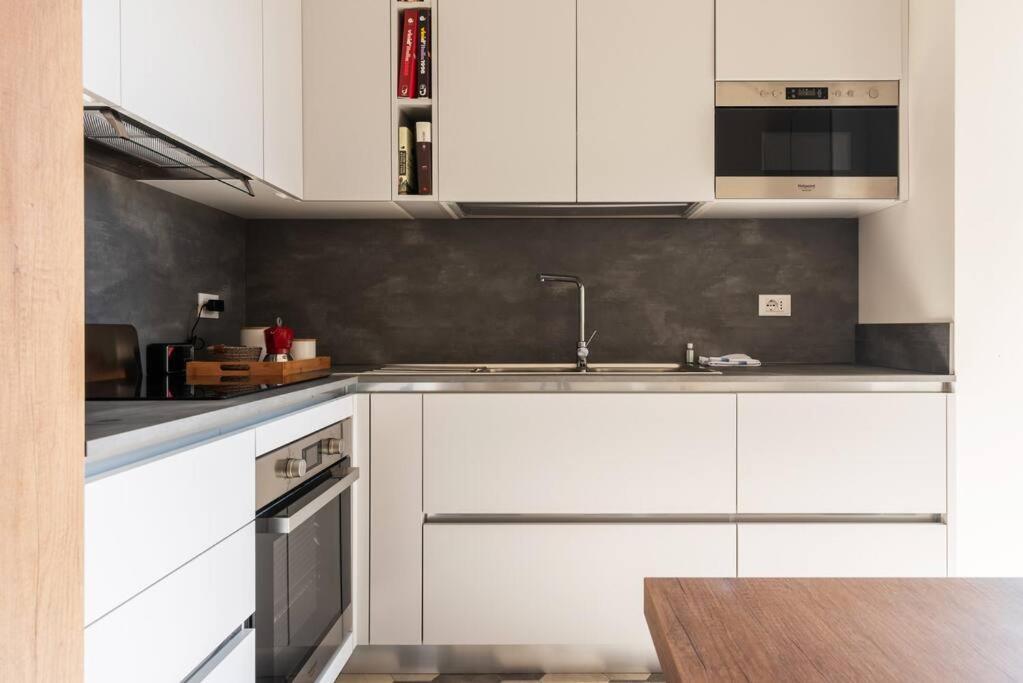 Ferienwohnung Elegante Bilocale San Calocero Mailand Exterior foto